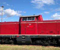 WANTED    DIESEL LOCOMOTIVES V 100 BR 212 WITH CATERPILLAR